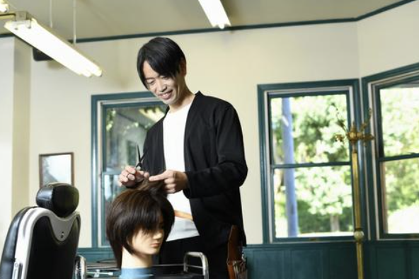 美容師のYouTube成功事例8選 | チャンネルの始め方やおすすめの方法も解説